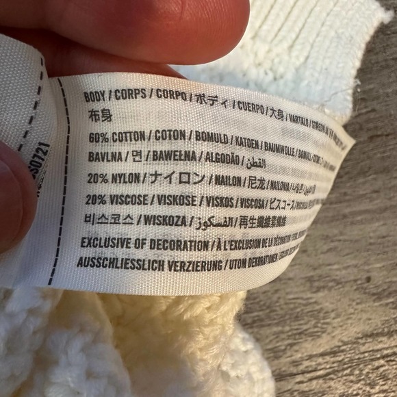 Abercombie & Fitch Cable knit Sweater Vest White XS - Picture 7 of 7